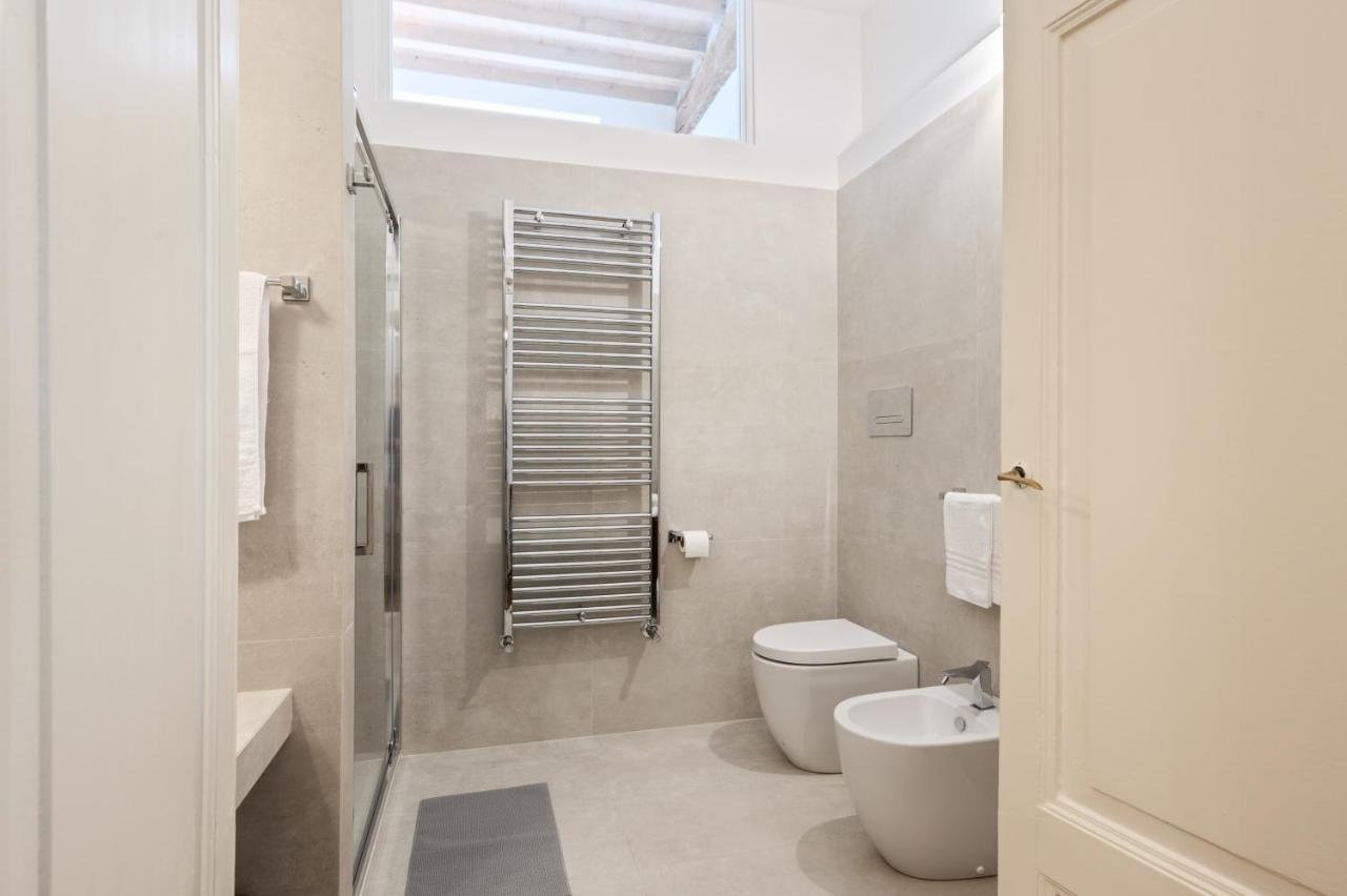 Apartamento Palazzo Della Pilotta Roomy And Quiet Flat